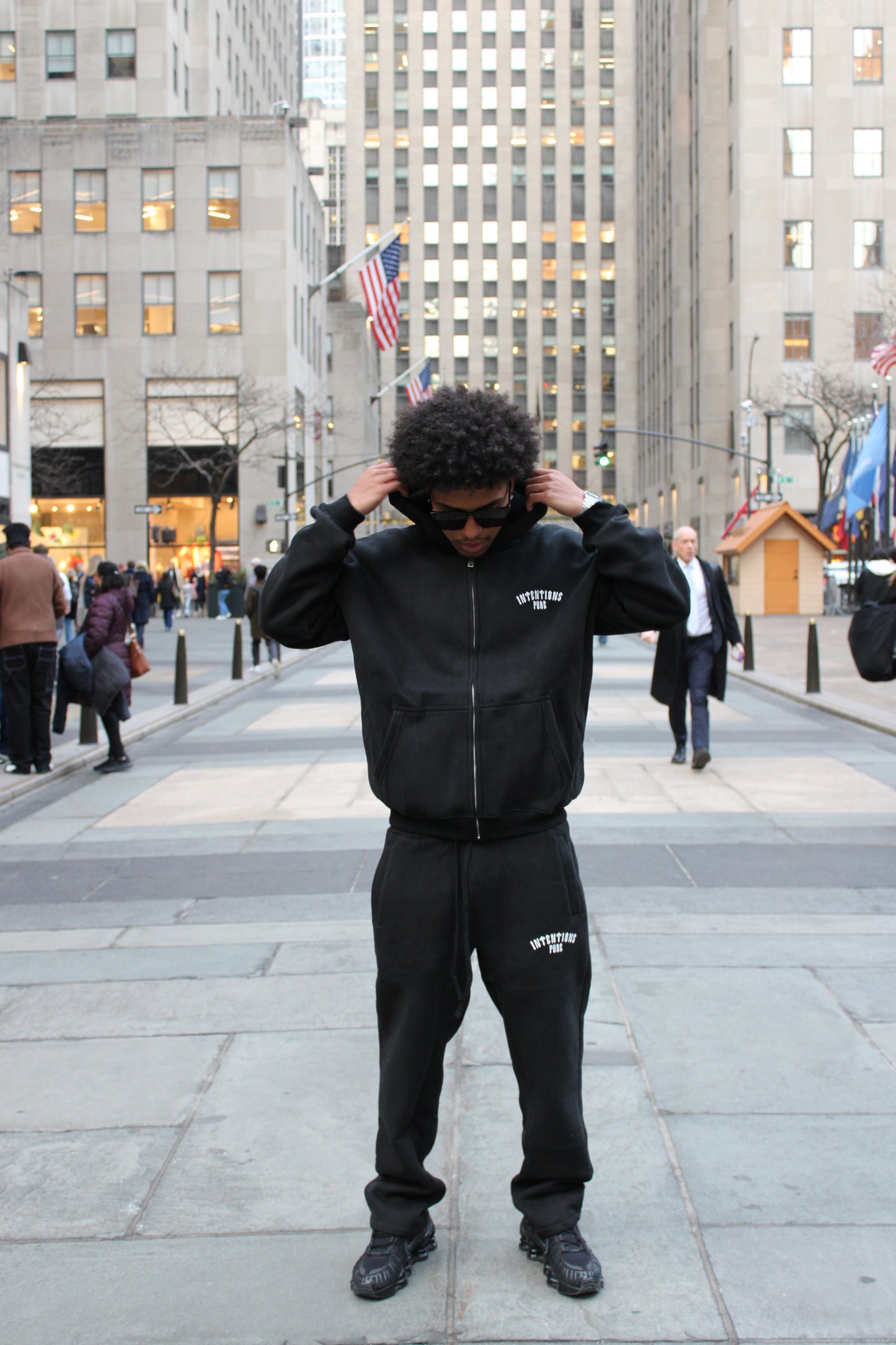 Intentions Pure Zip-Up Hoodie - Obsidian Black