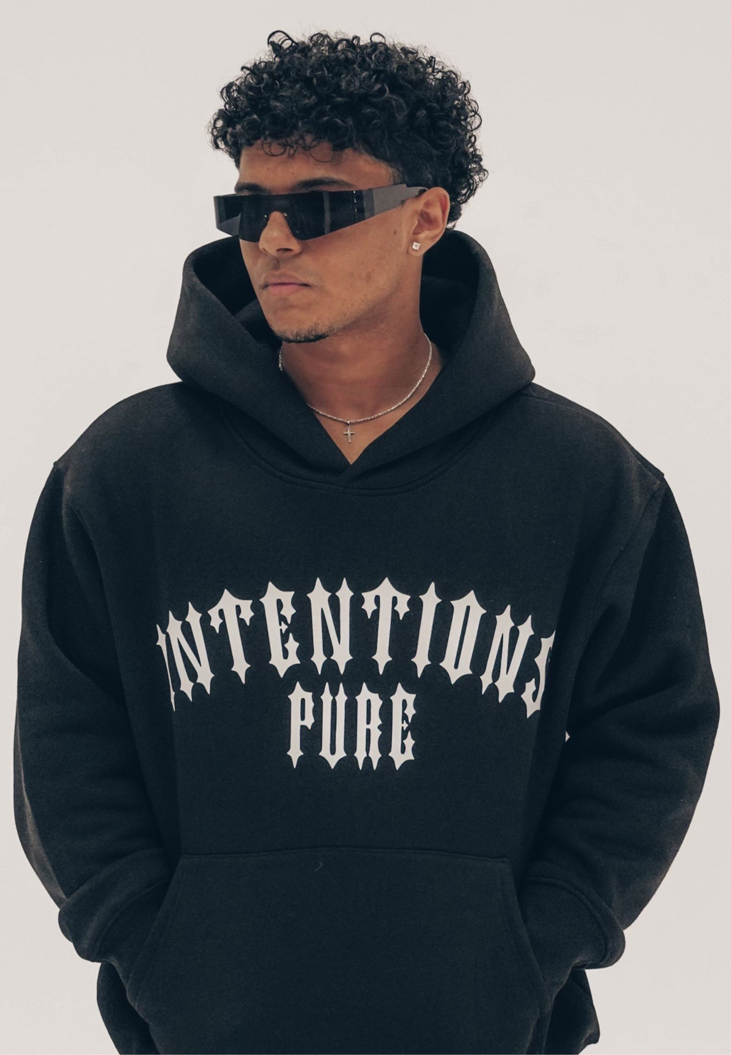 INTENTIONS PURE HOODIE BLACK